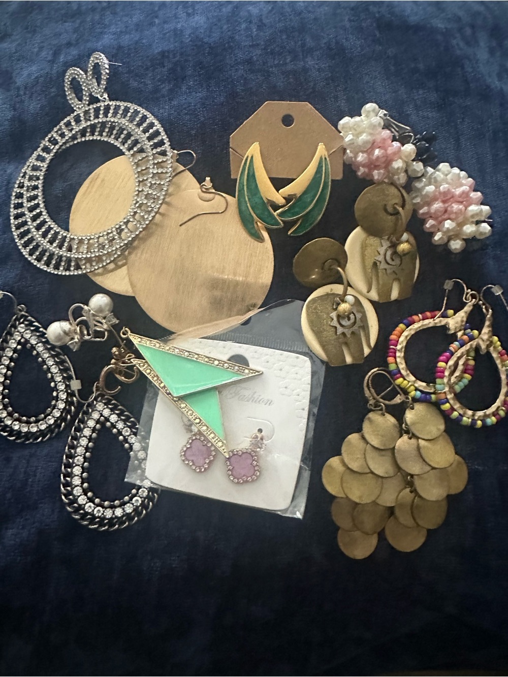 BUNDLE EARRINGS•11 Pierced•2 Clip Ons•